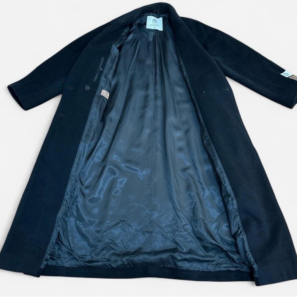 Aritzia Babaton Long Black Teddy Coat. Size: 3 - Picture 4 of 13